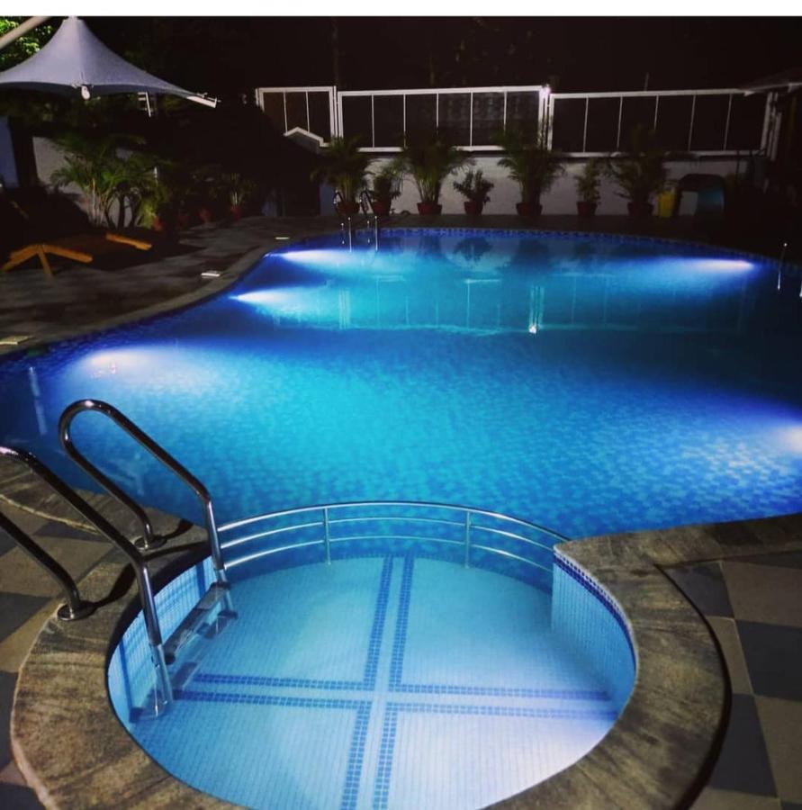 Homestay Srinikethana Home Stay With Swimming Pool Madikeri