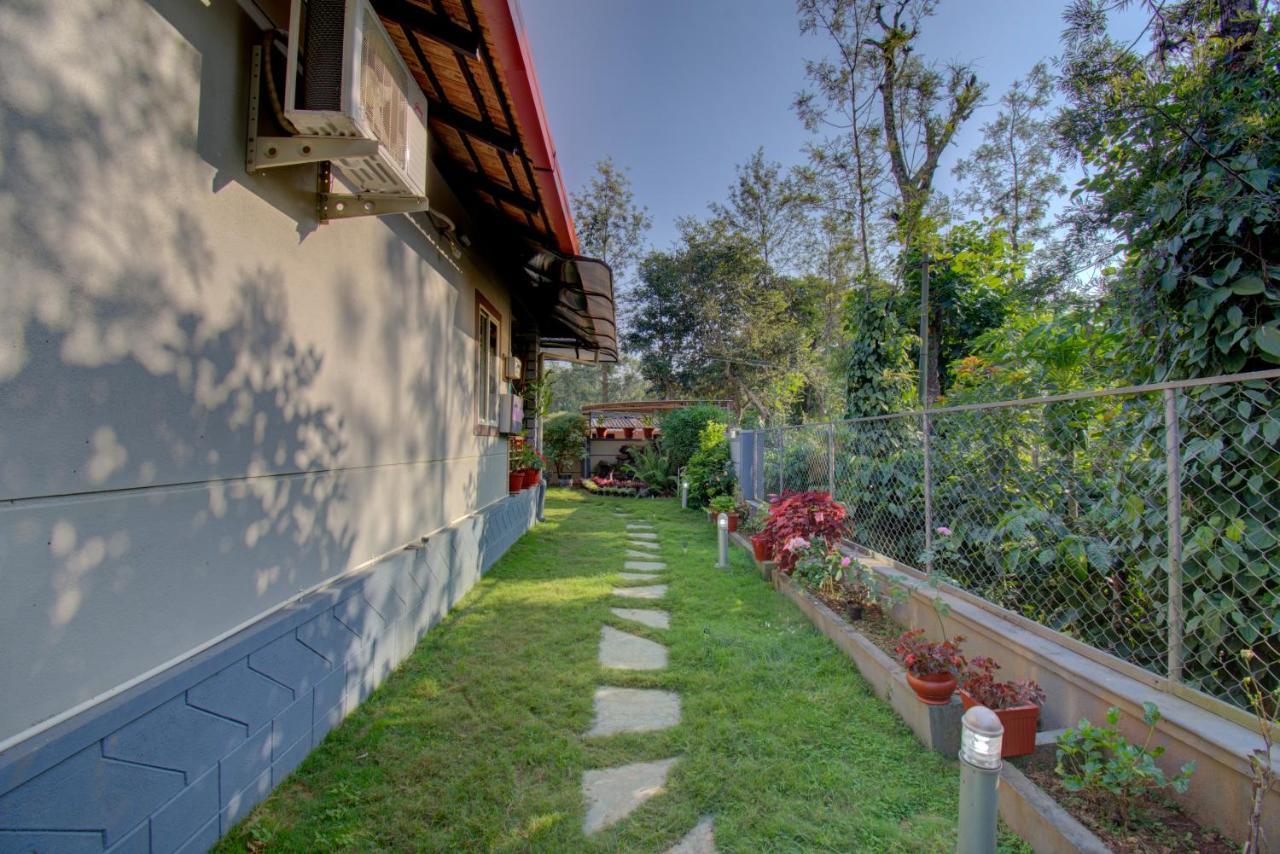 Srinikethana Home Stay With Swimming Pool Homestay