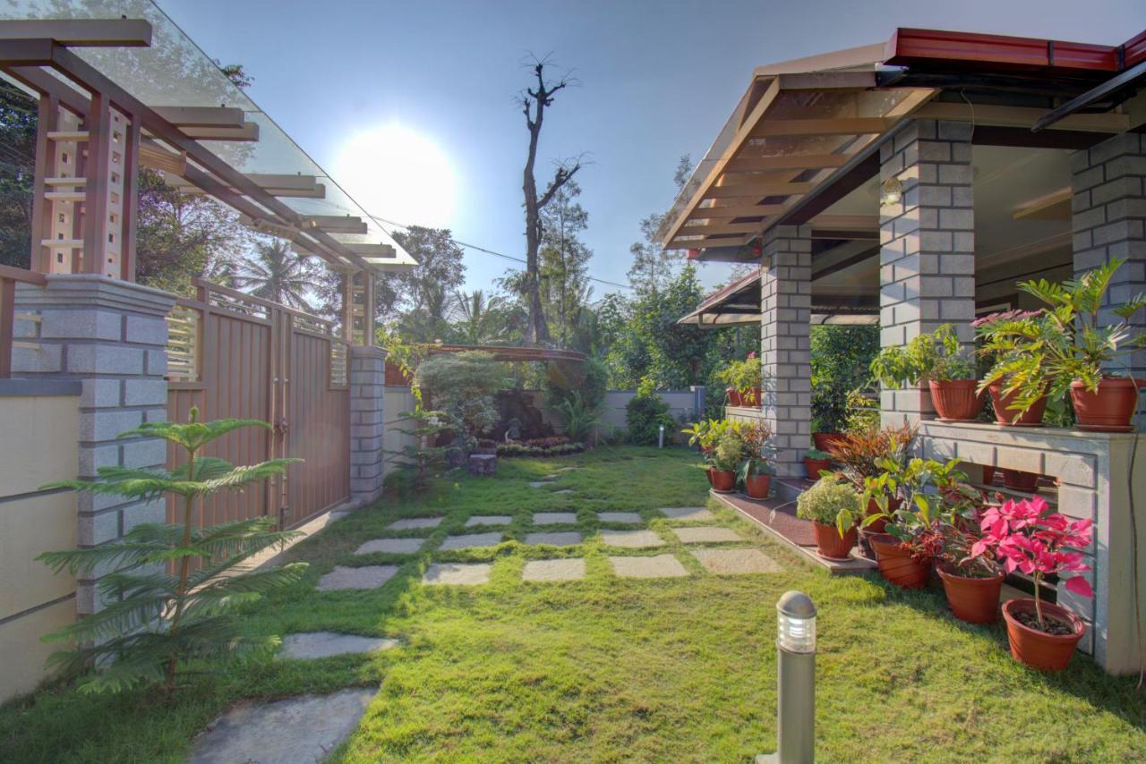 Srinikethana Home Stay With Swimming Pool * Madikeri